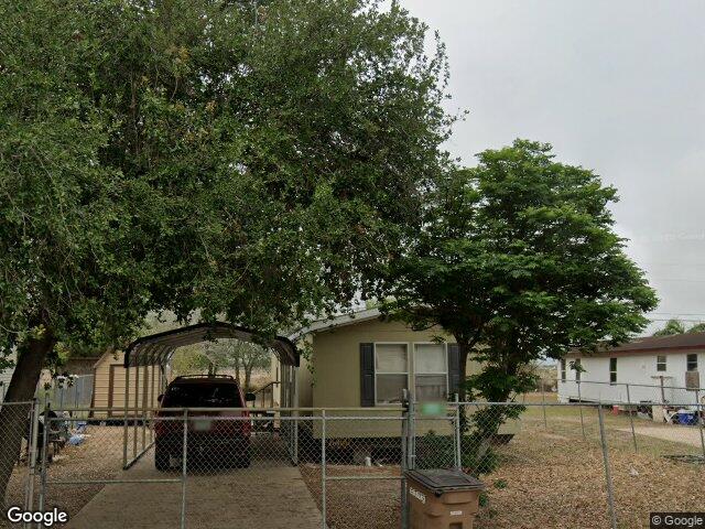 Street view of 2909 NIKKIE LN, EDINBURG, TX 78542-0389