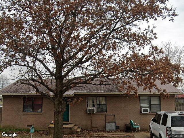 Street view of 398 BANKS DR, TYRONZA, AR 72386