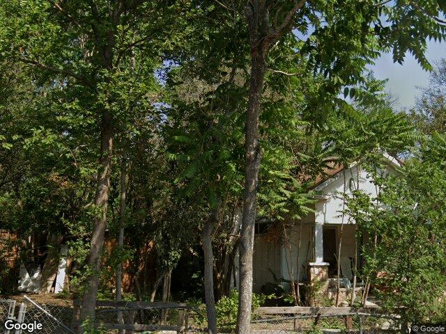 Street view of 432 HUGO ST, KERRVILLE, TX 78028-5112